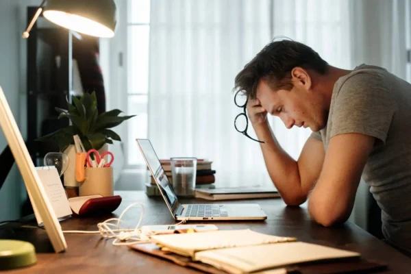 what causes stress at workplace