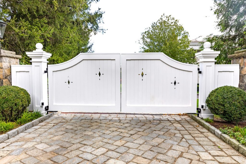 composite driveway gates